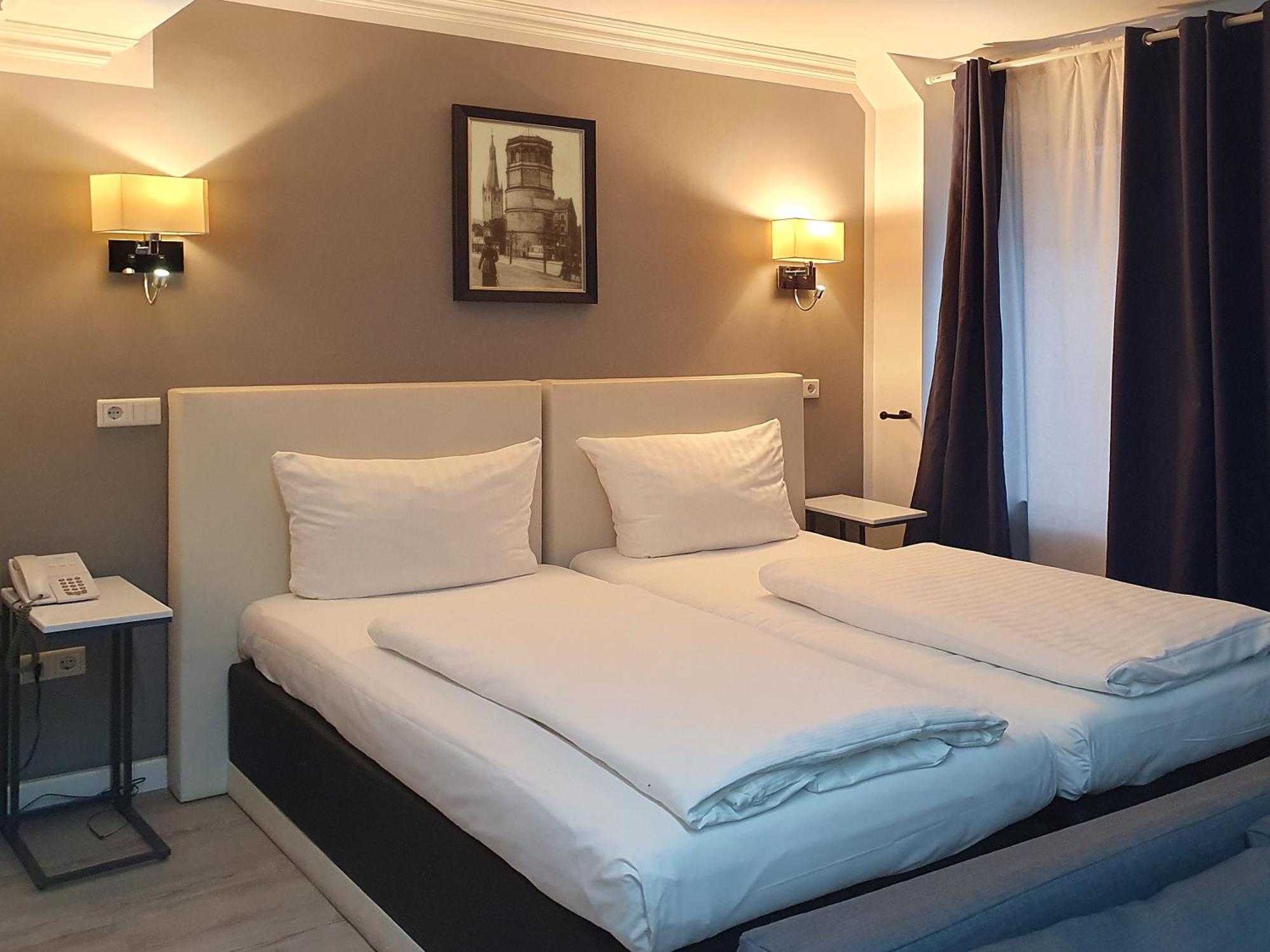 Rheinmetropole Hotel Düsseldorf Eksteriør billede